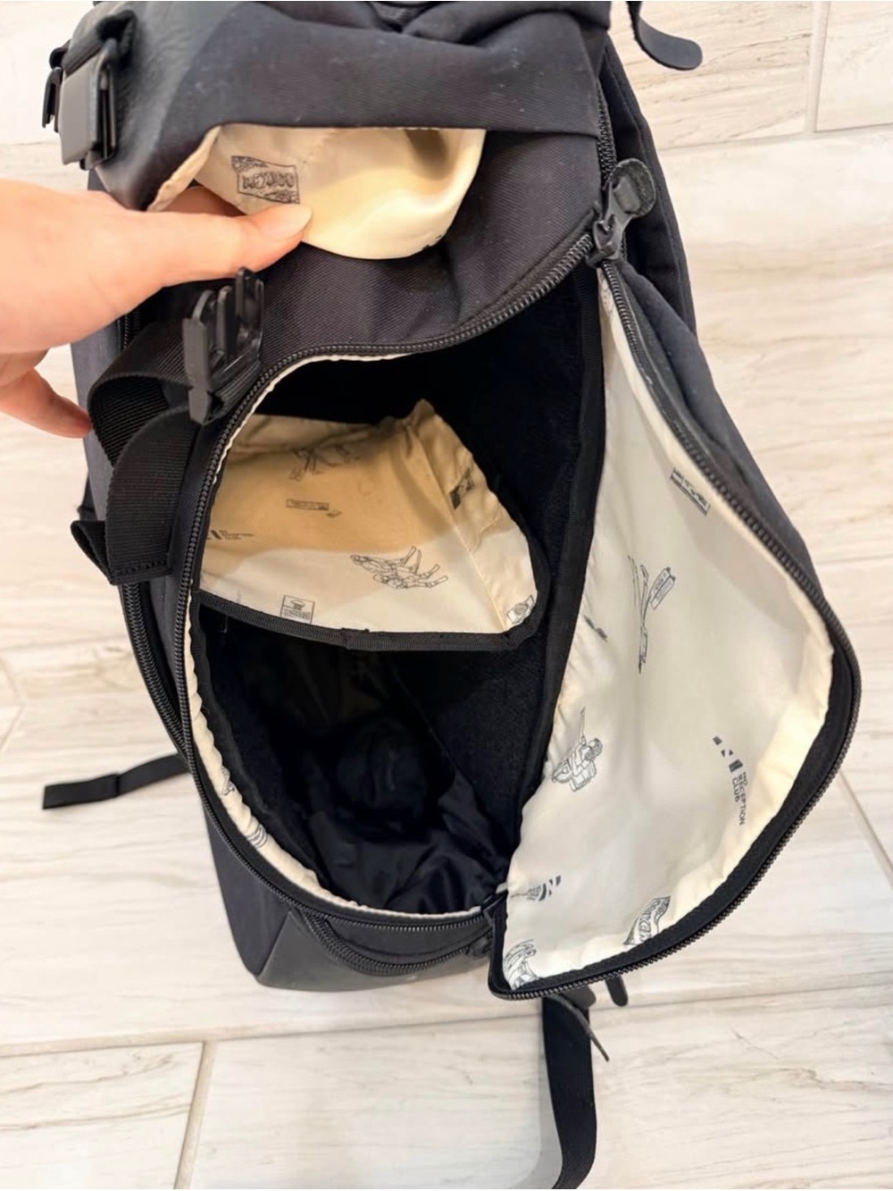 Black 'No Reception Club' Backpack with Sliders - Picture 3 of 10